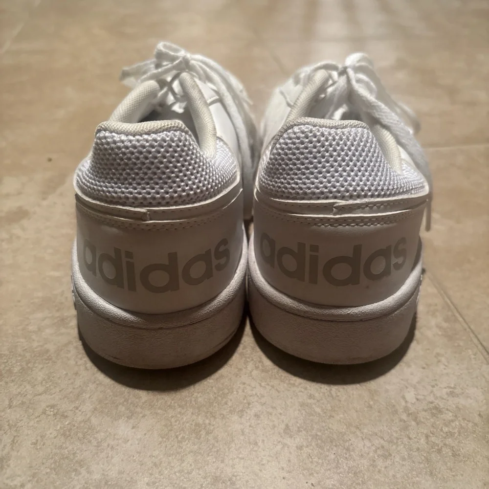 Adidas Classic White Trainers - Picture 2 of 4